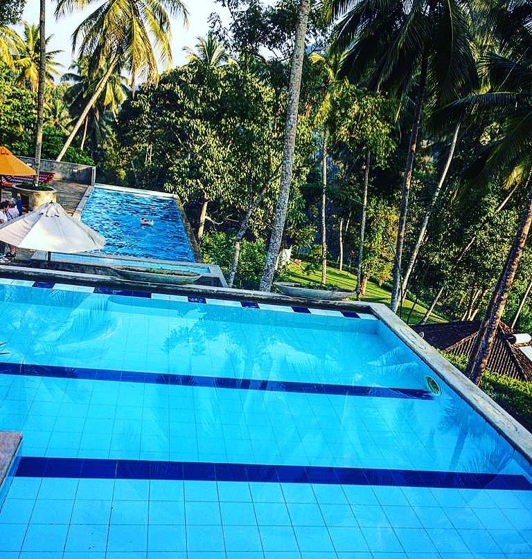 Athulya Villas主图