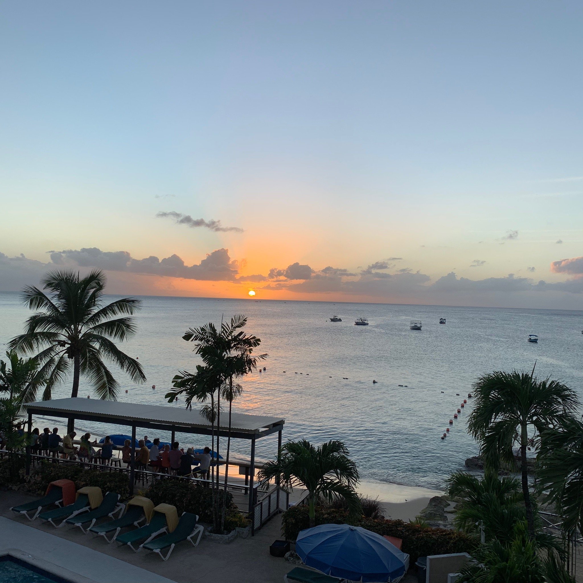 Tropical Sunset Beach Apartment Hotel-官方