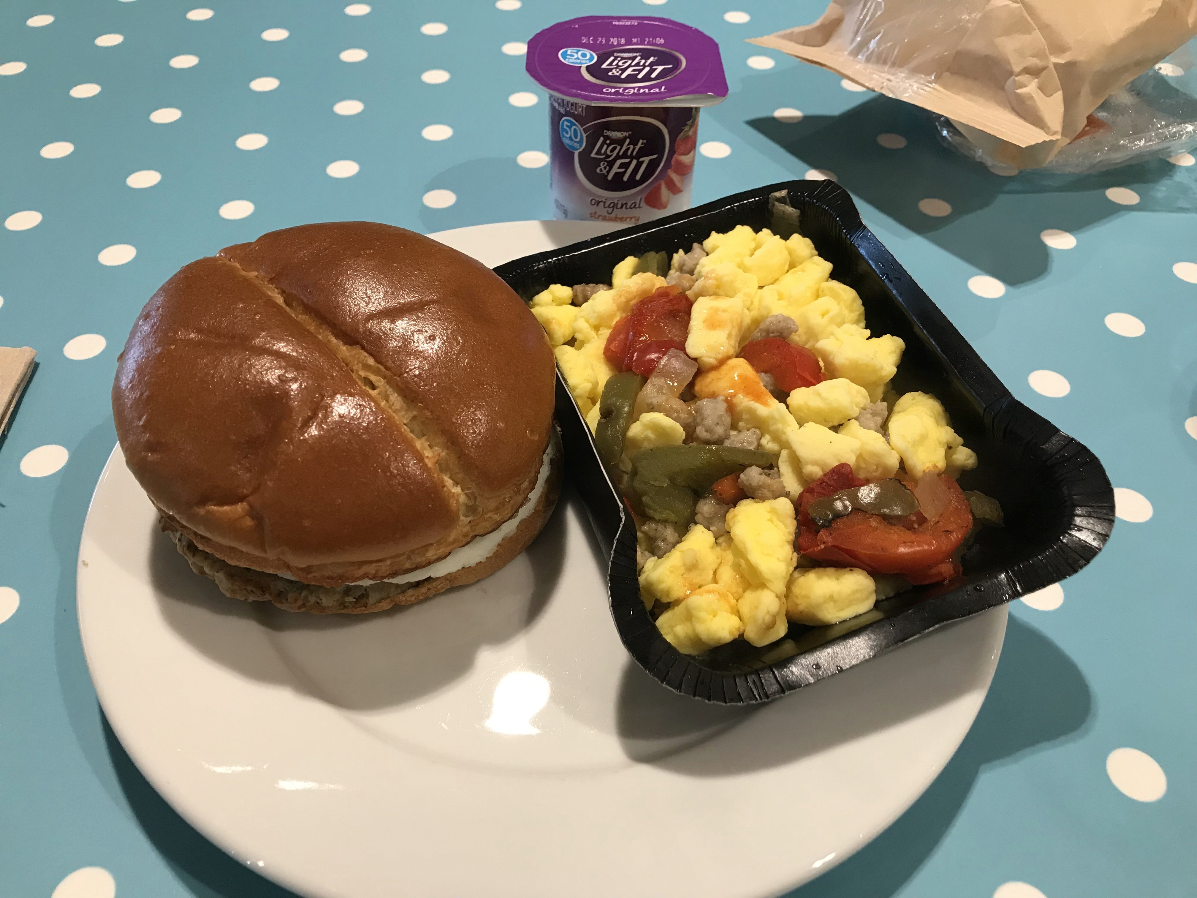 Home2 Suites by Hilton Portland Airport ME-餐饮