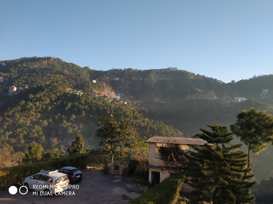 Misty Meadows Resorts主图