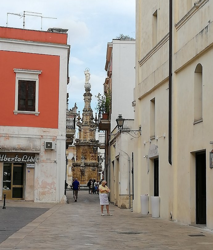 Guglia dell'Immacolata-纳尔德奥必去景点