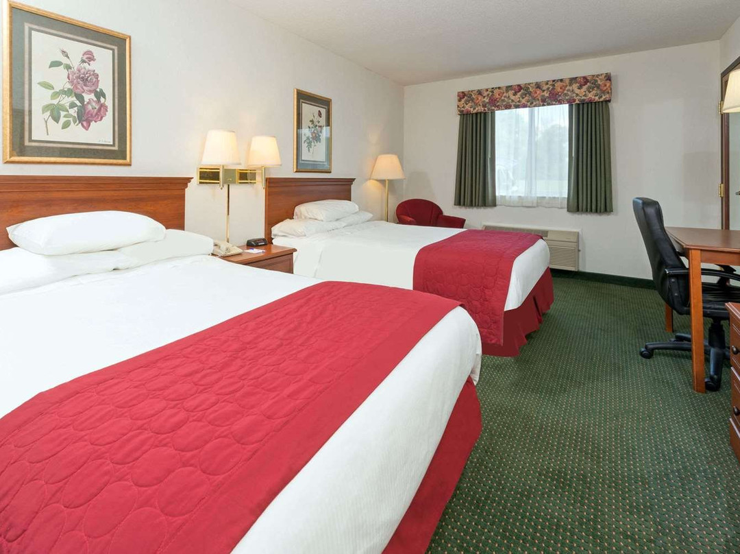 College Inn & Suites主图