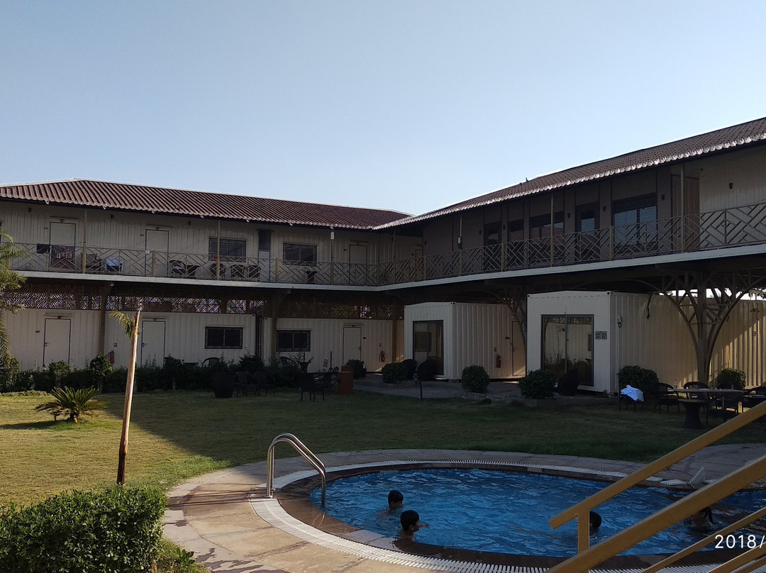 Kiri Container Resort主图