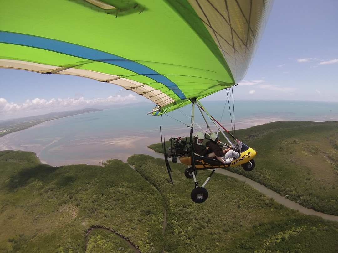 Updraught Microlights and Hang Gliders-道格拉斯港必去景点