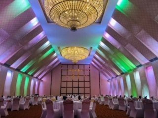 The Golden Ridge Hotel主图