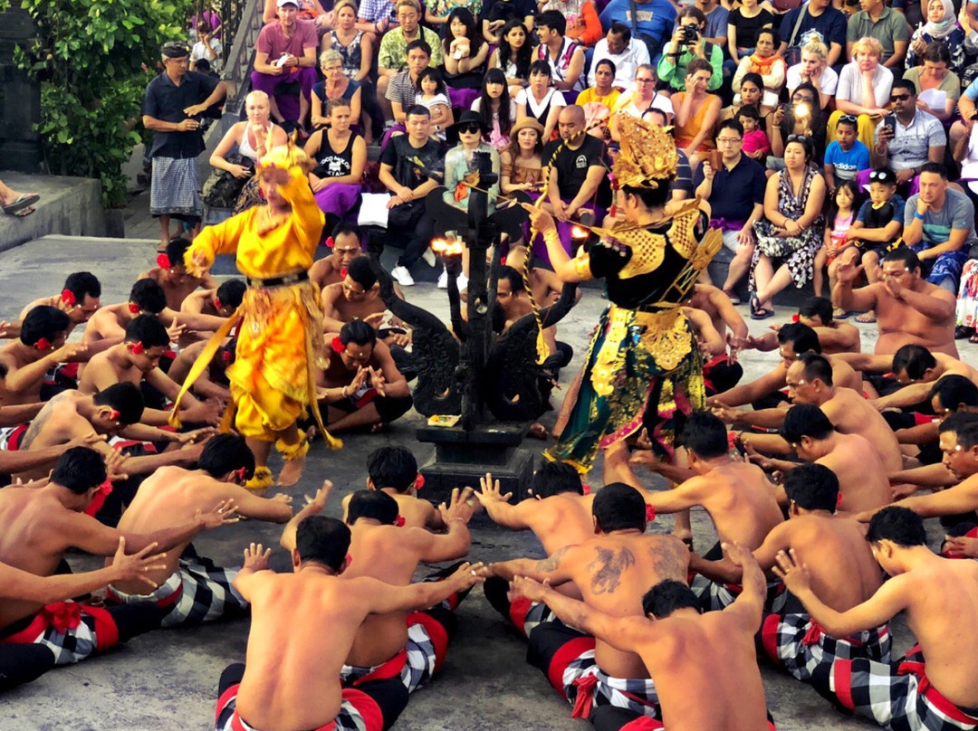 Kecak Fire & Trance Dance Pura Batu Karu-乌布必去景点