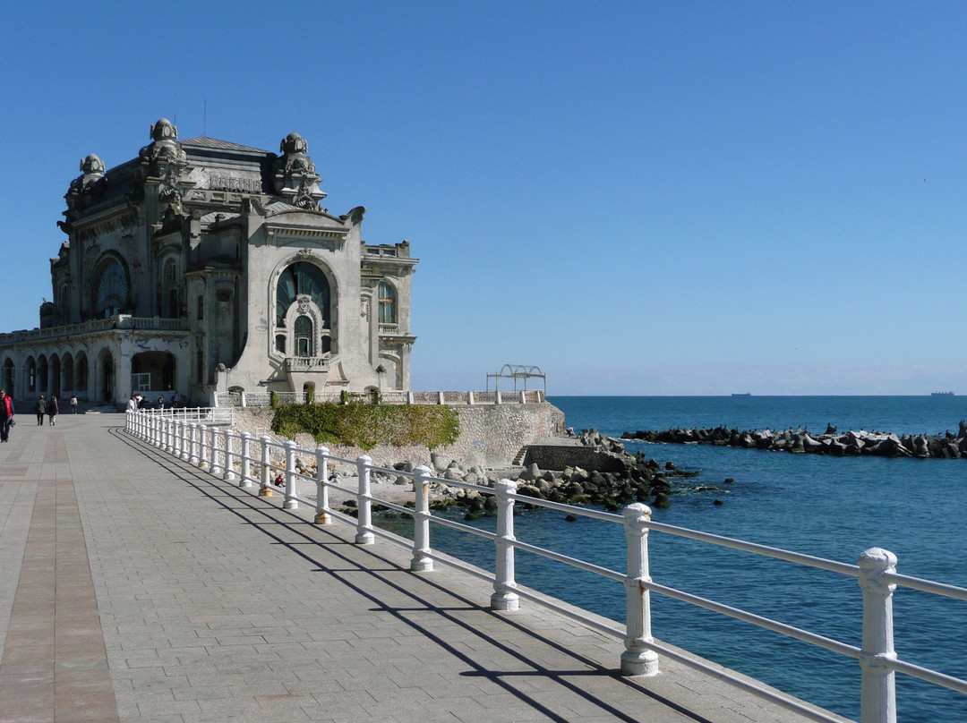 Romania Tour Store景点图片