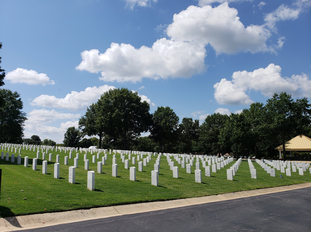 National Cemetery景点图片