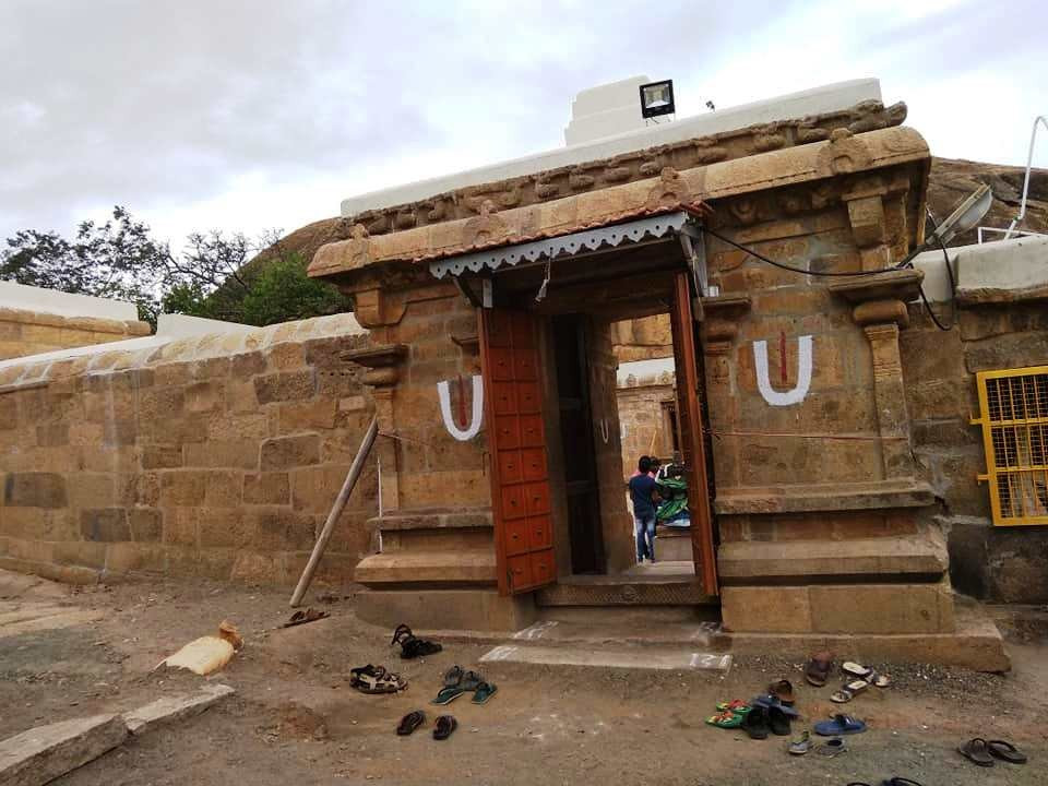 Malayadipatti Perumal Temple景点图片