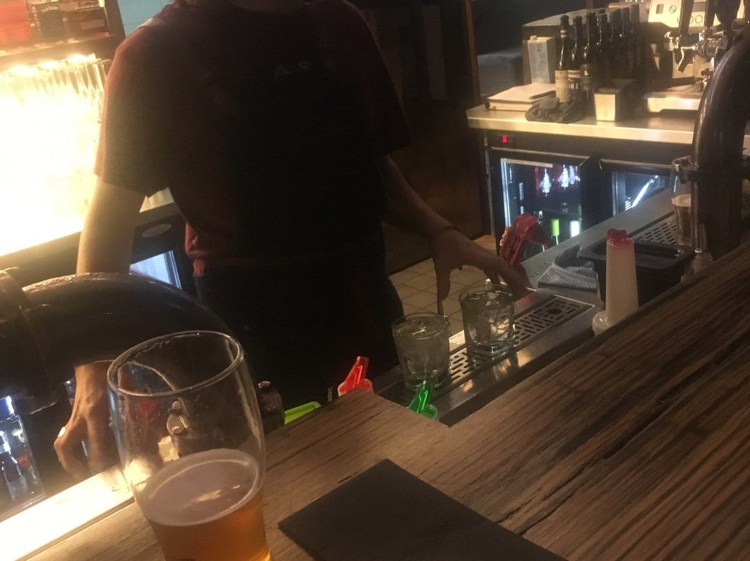 East Brunswick Hotel主图