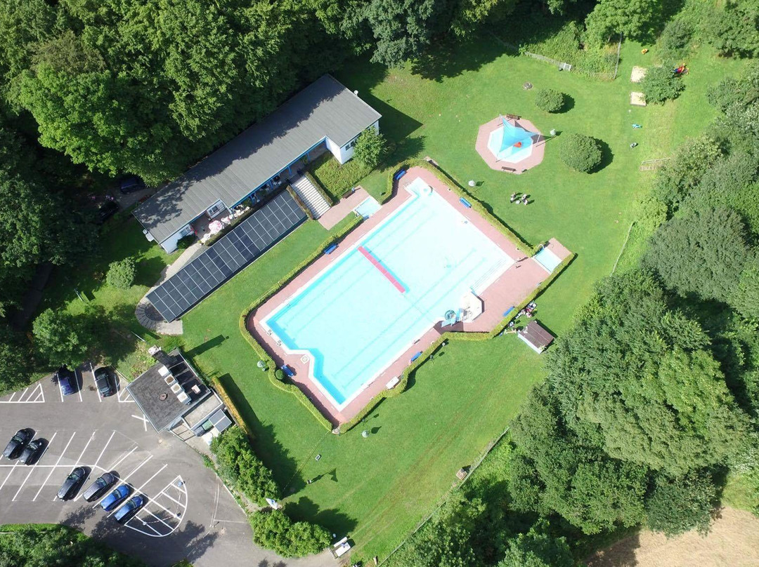 Waldschwimmbad Wattenbach-Soehrewald必去景点