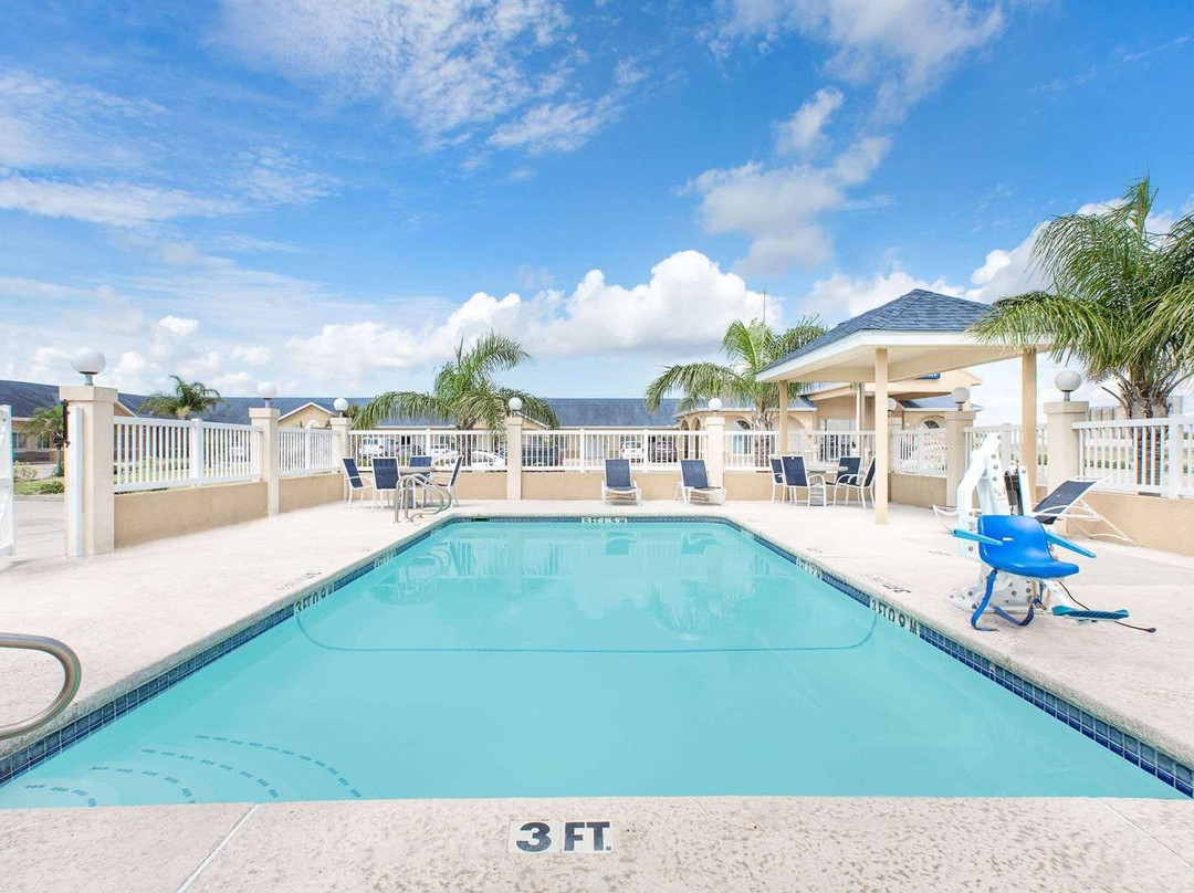 Days Inn by Wyndham Robstown主图