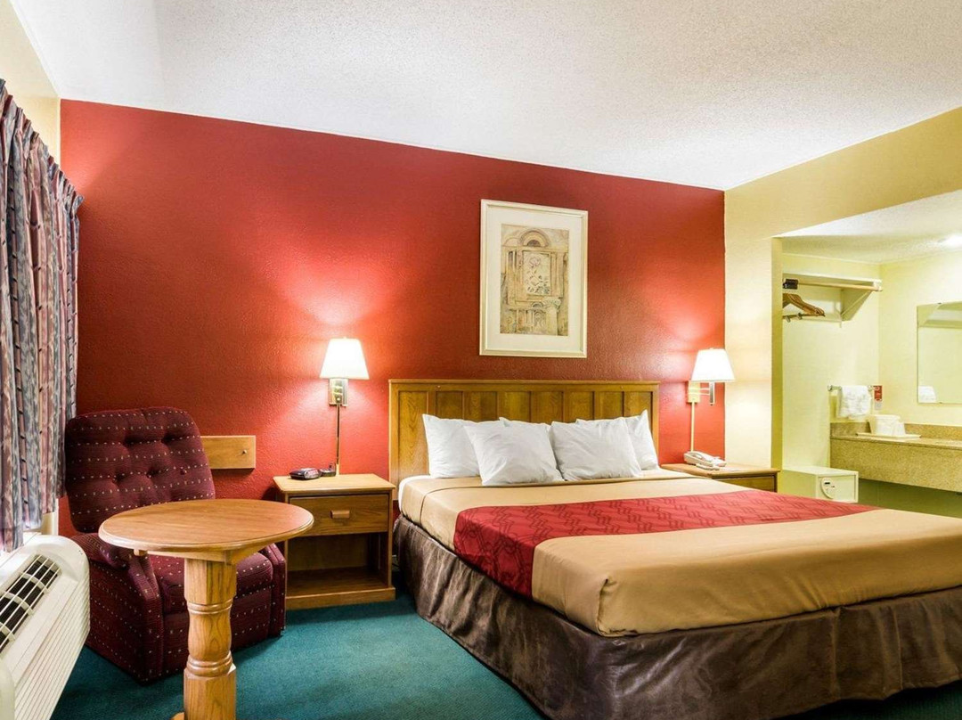 Econo Lodge Topeka Kansas主图