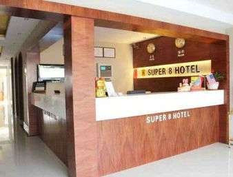 速8酒店(上海金山城市沙滩店)主图