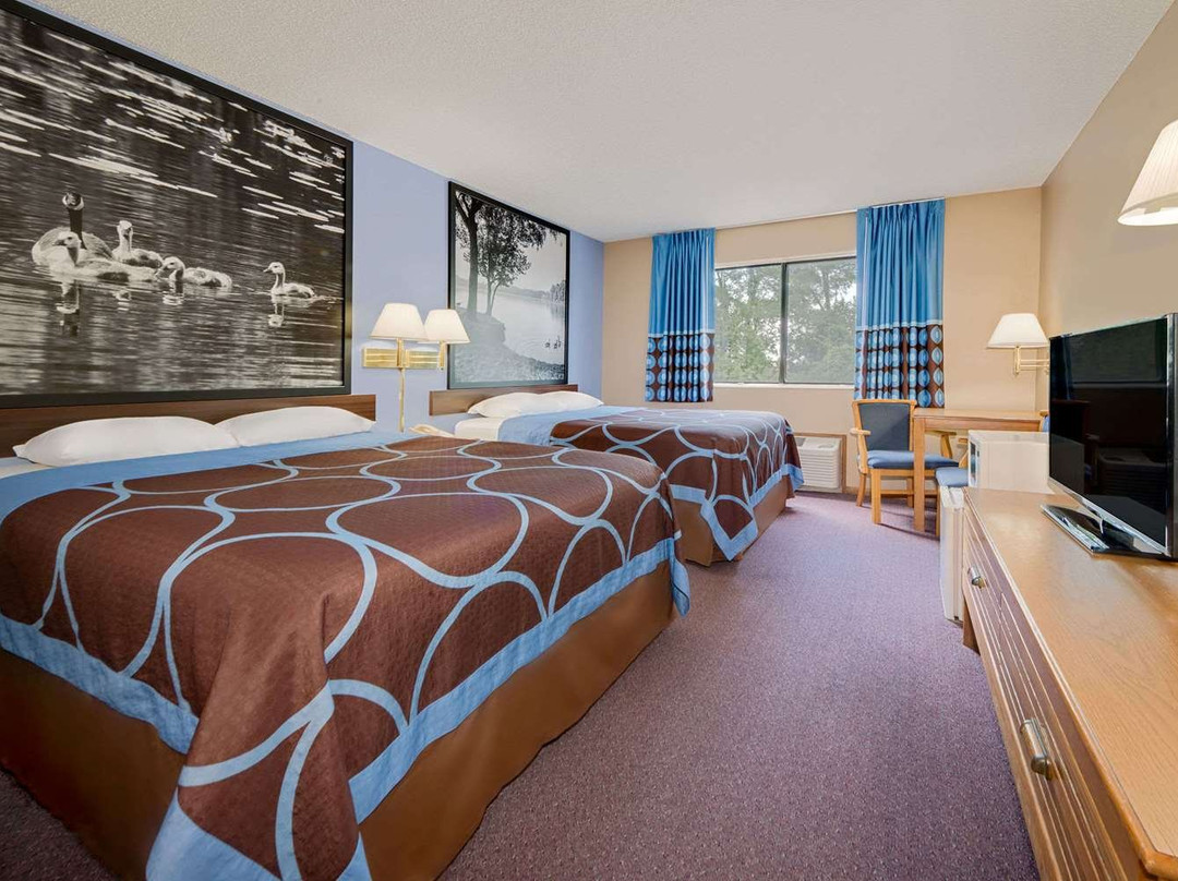 Hotel Pommier Chariton主图