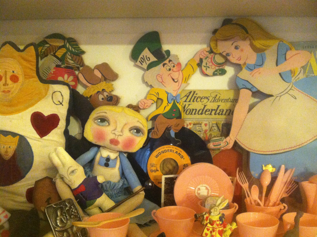 Wonderland Antiques-尤里卡斯普林斯必去景点