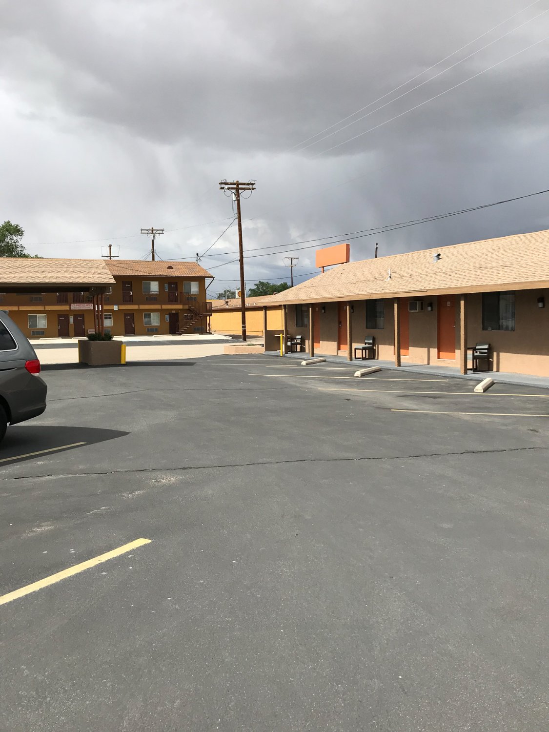 Lone Pine Budget Inn & Motel-浴室