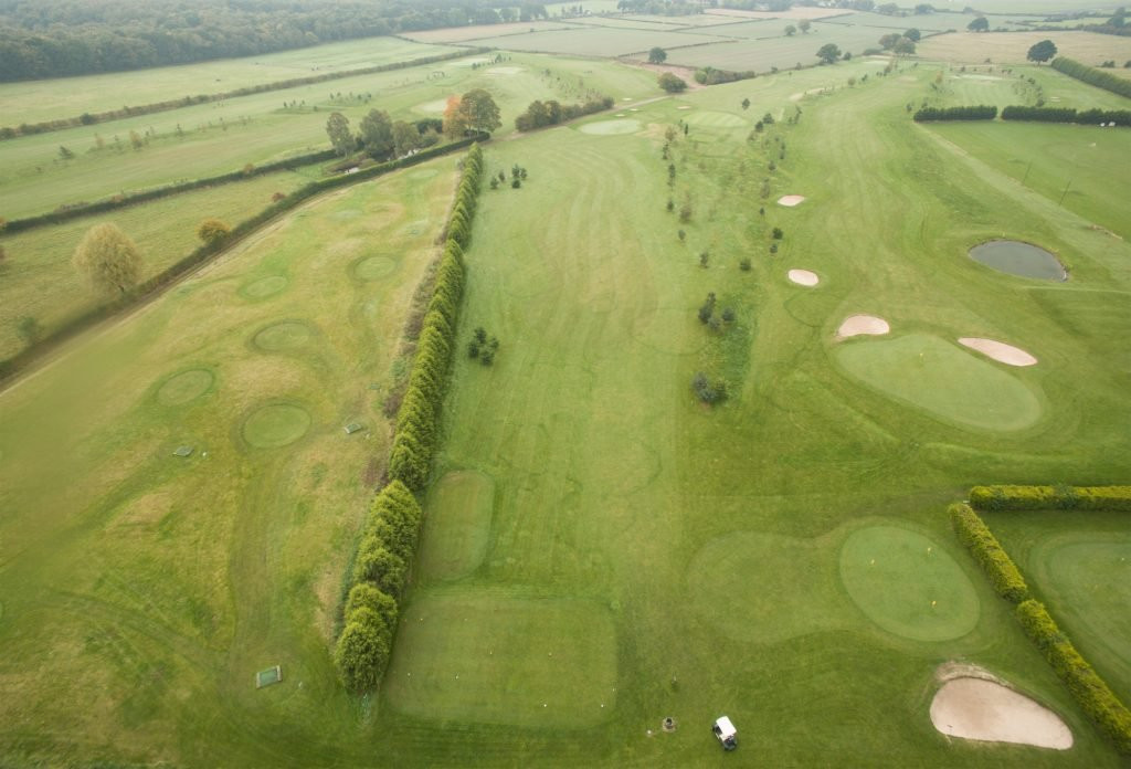 Halfpenny Green Golf Course & Driving Range景点图片
