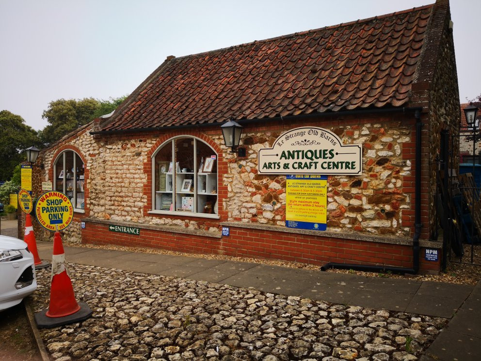 Old Hunstanton Barns - Arts, Crafts and Antiques景点图片