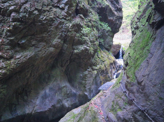 Kanotoiwa-桧原村必去景点