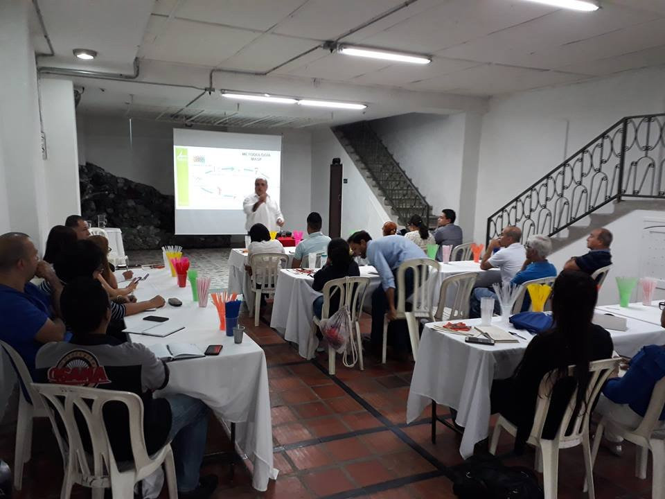 Hotel Caldas Plaza主图