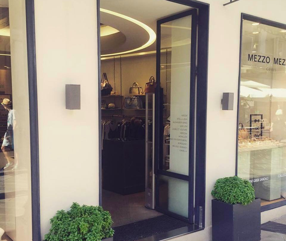 Mezzo Mezzo-科孚市必去景点