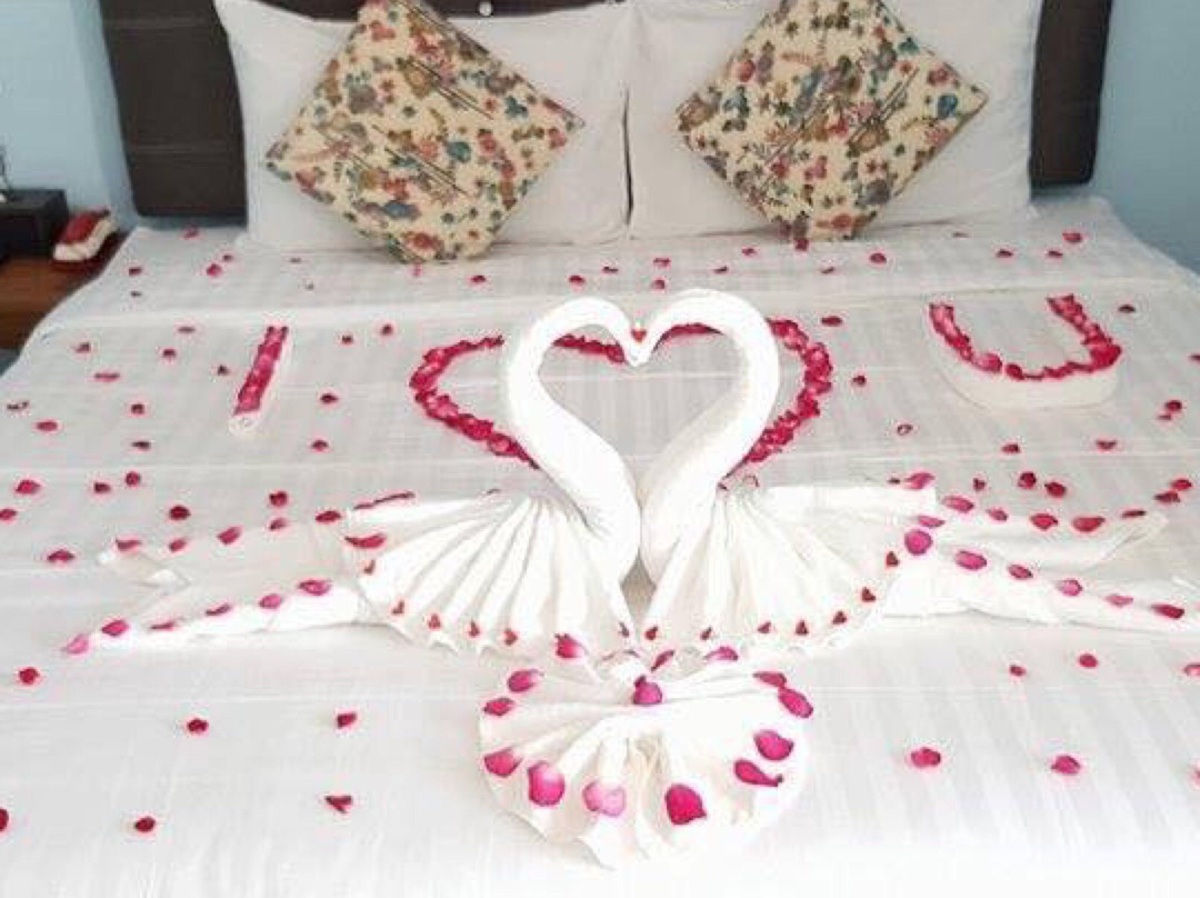 Thukha Waddy Hotel