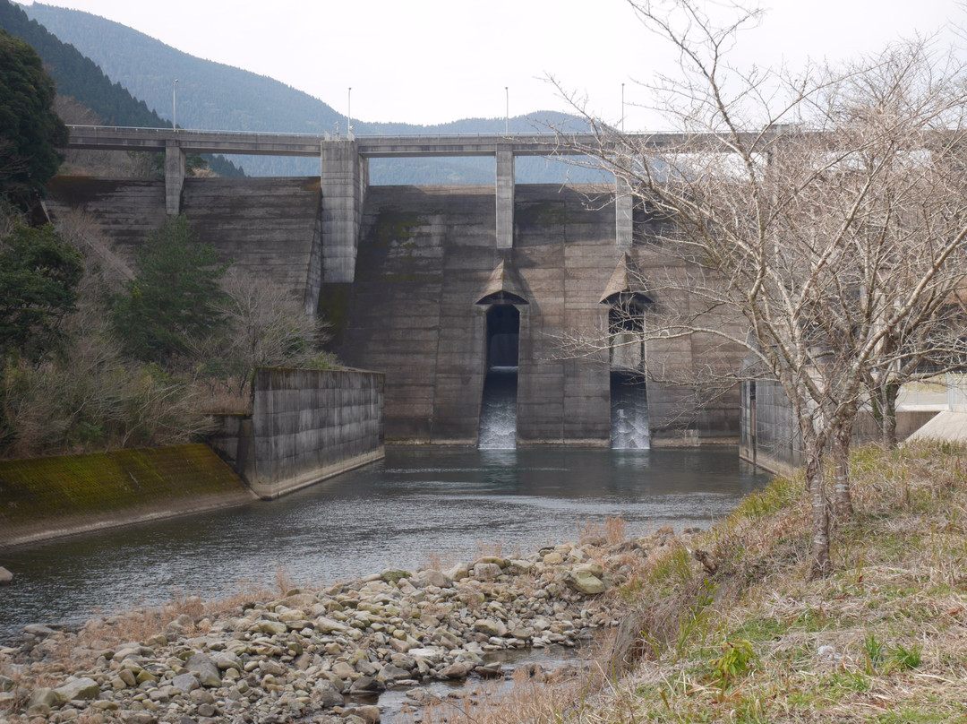 Nichinan Dam-日南市必去景点