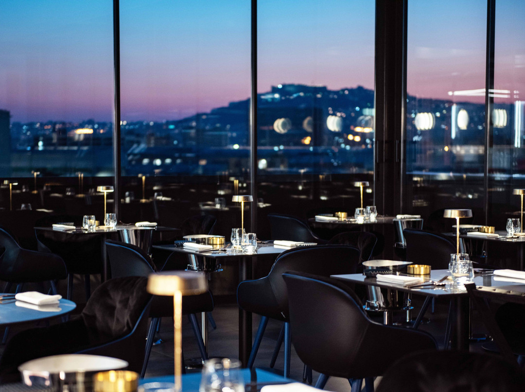 Panza酒店住宿-Gold Tower Lifestyle Hotel