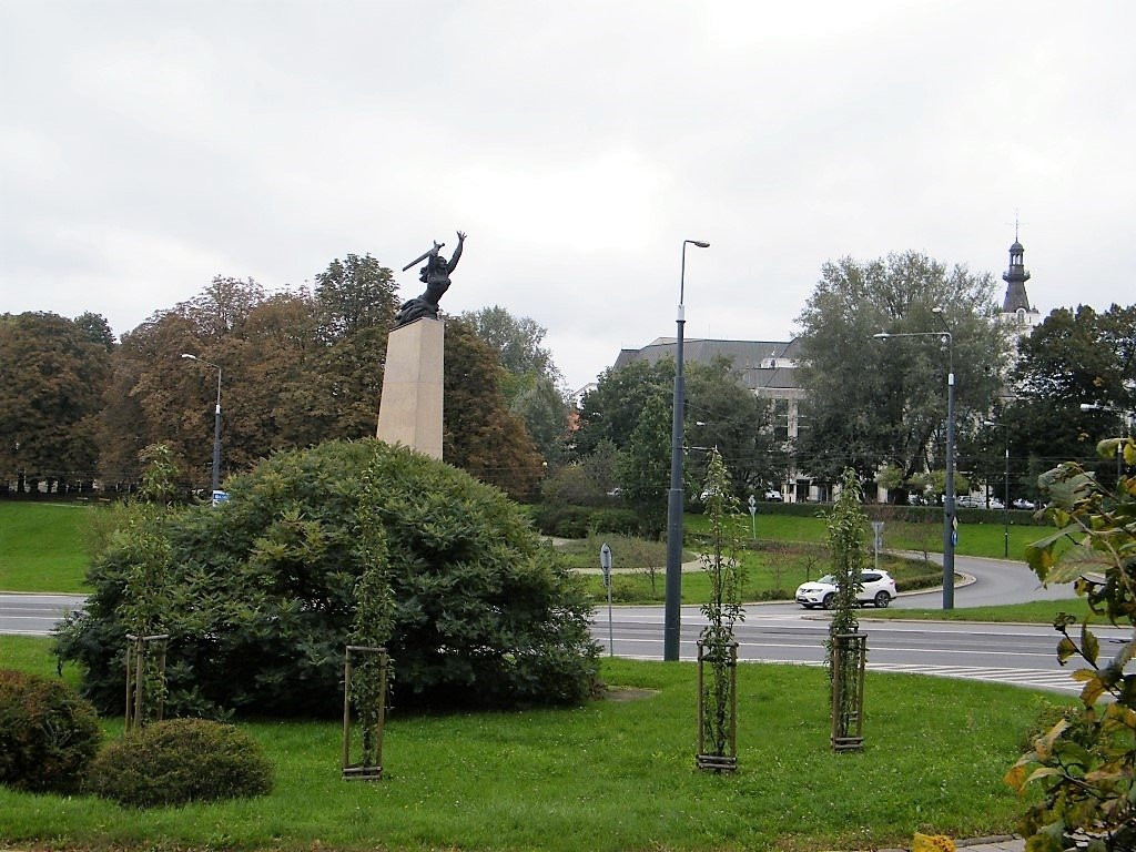 Monument to the Heroes of Warsaw景点图片