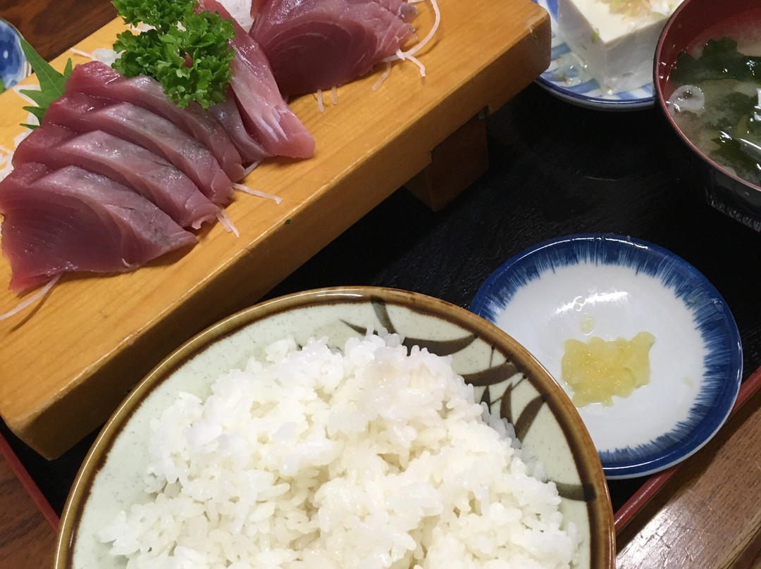 魚吉食堂