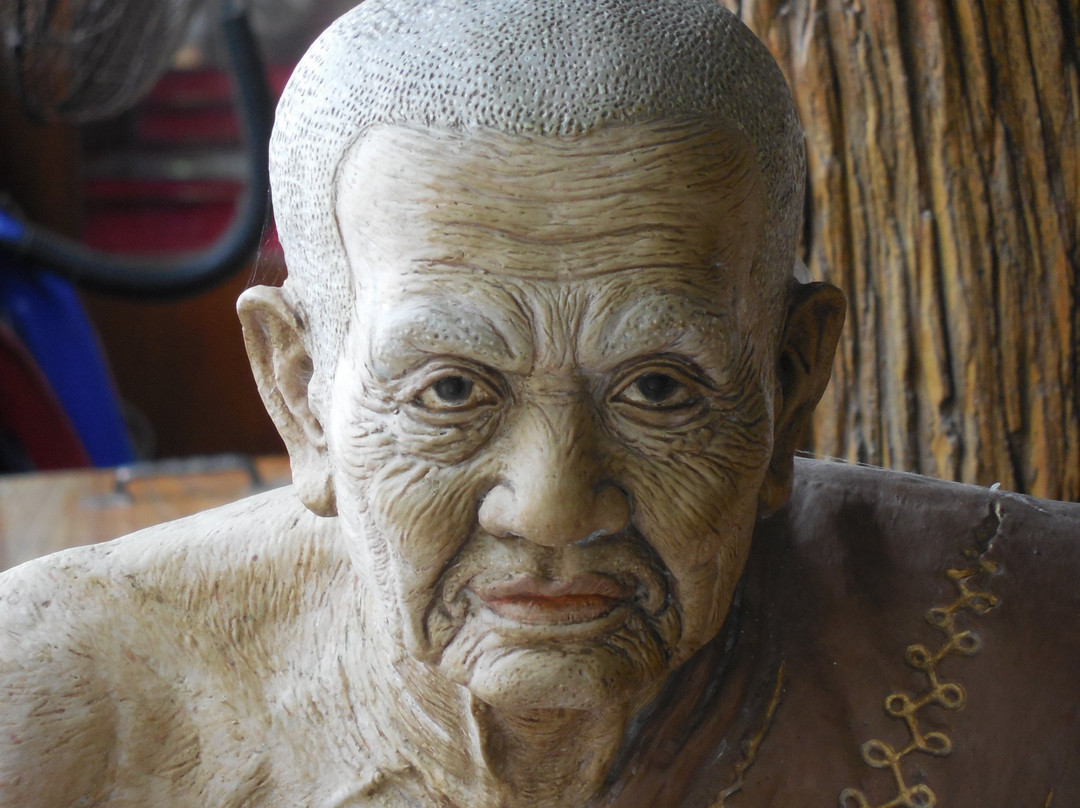 Wat Phut Udom景点图片