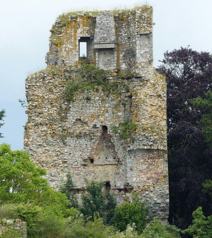 Château de Saint-Aubin-du-Cormier景点图片