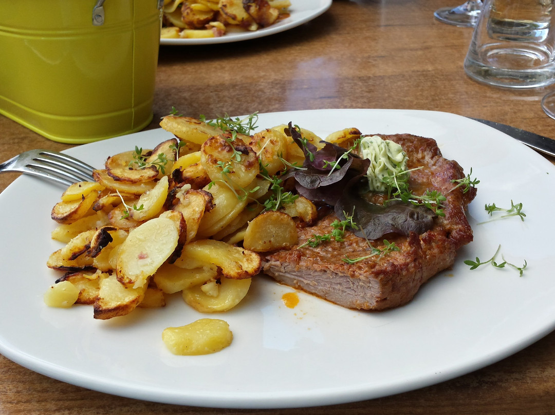 Alf餐馆和美食-Weingut Amlinger Schardt