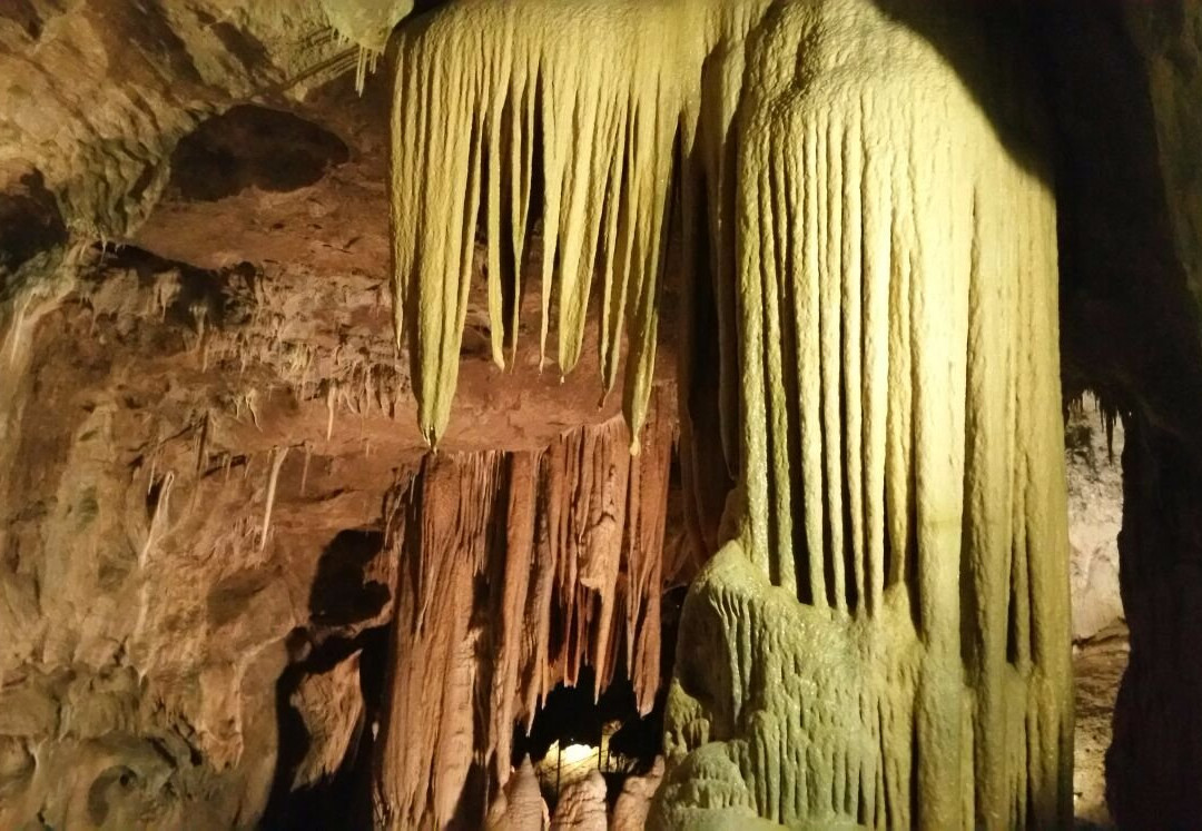 Grottes de Médous-Aste必去景点