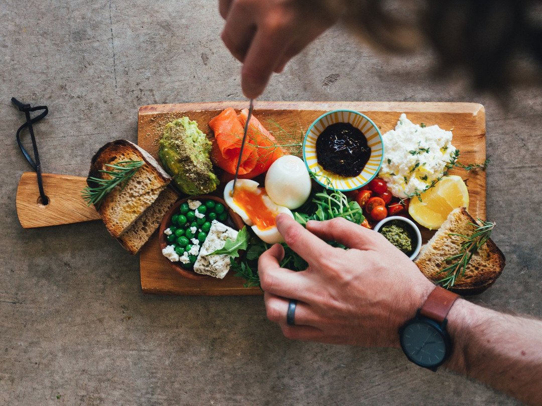 This Little Piggy Eat & Drink