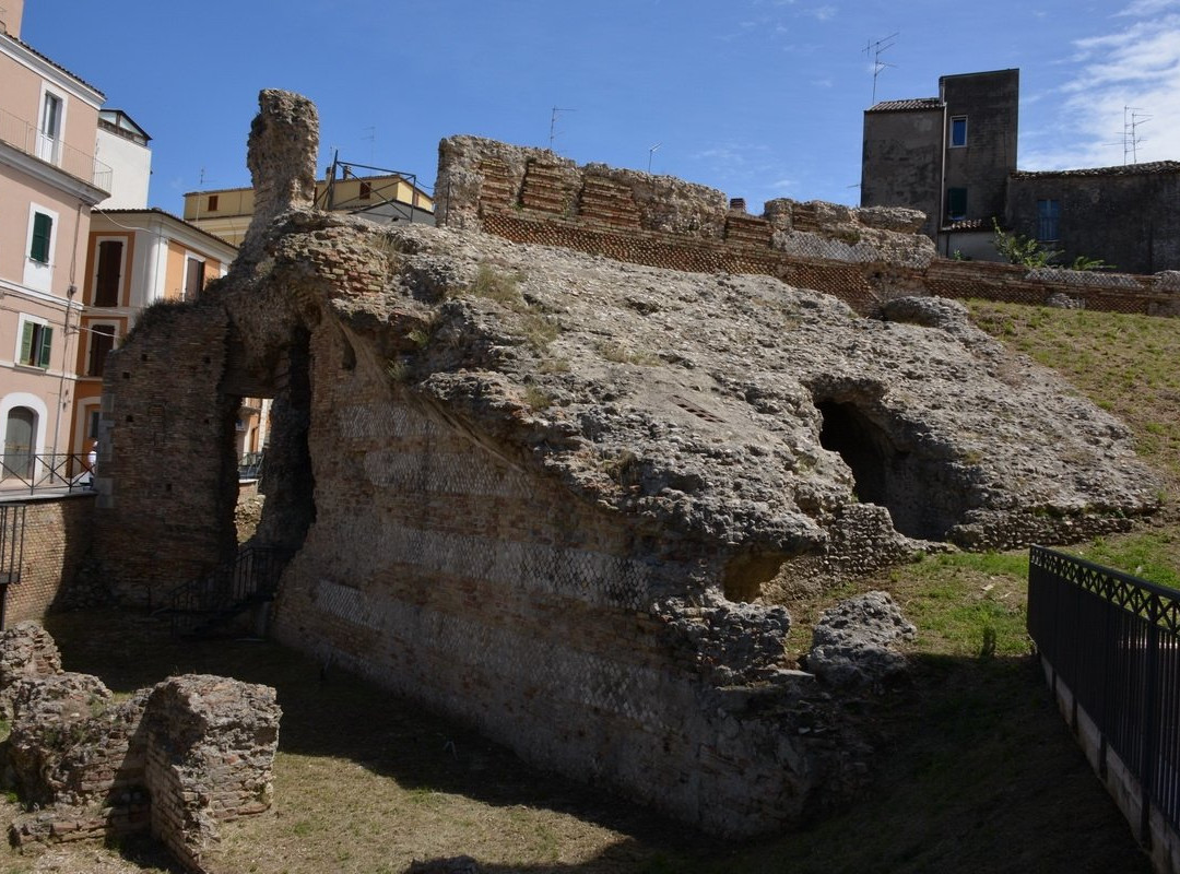 Anfiteatro Romano景点图片