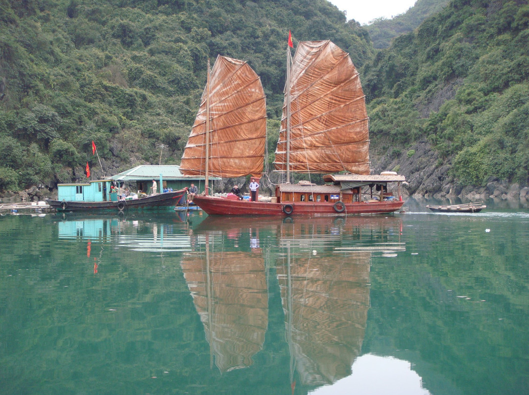 Nhi Thanh grotto景点图片