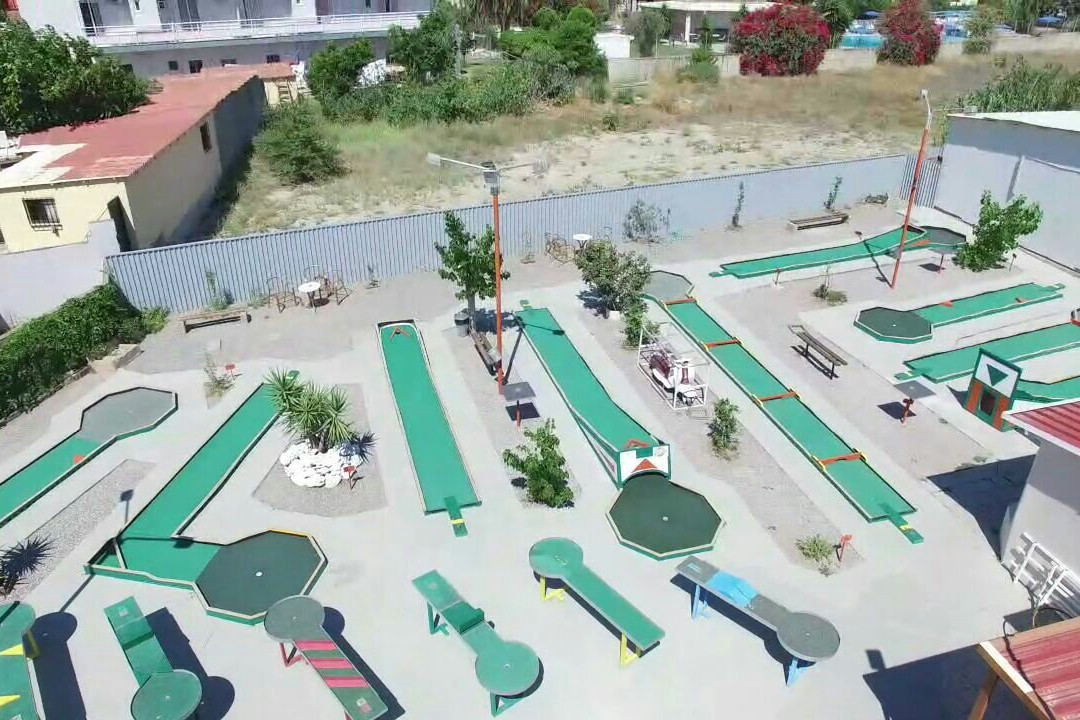 Kalithies旅游景点-Faliraki Mini Golf