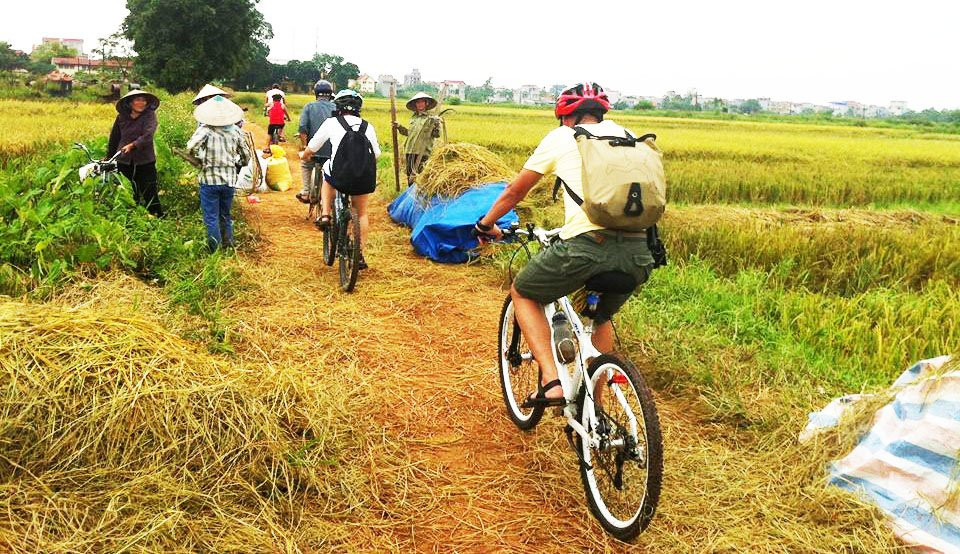 IXO Bike Tours-河内必去景点