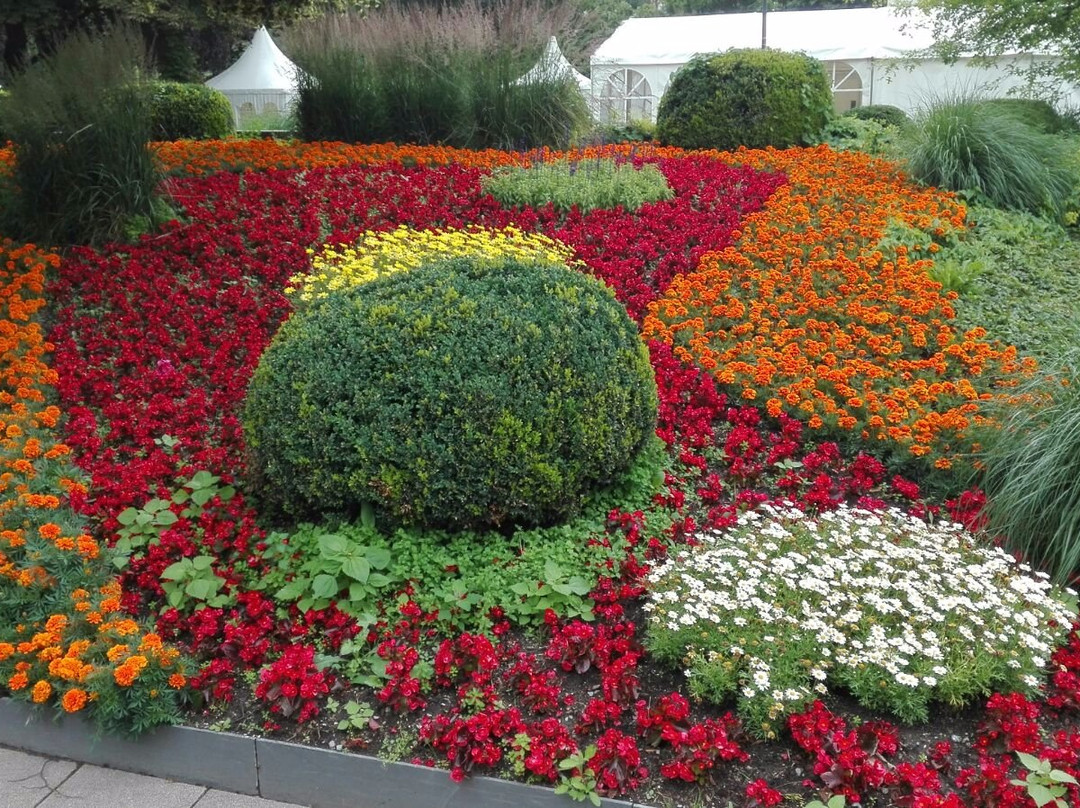 Friedrich-Engels-Denkmal-伍珀塔尔必去景点