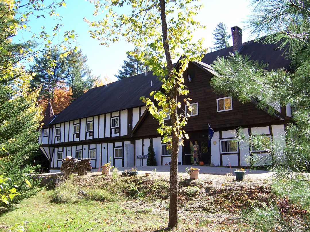 Kancamagus Swift River Inn主图