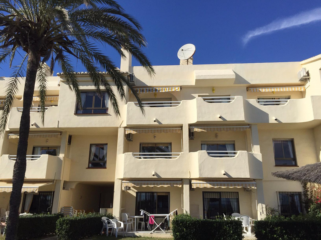 Las Mimosas Beach Club