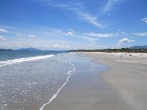 Ponta da Trincheira Beach