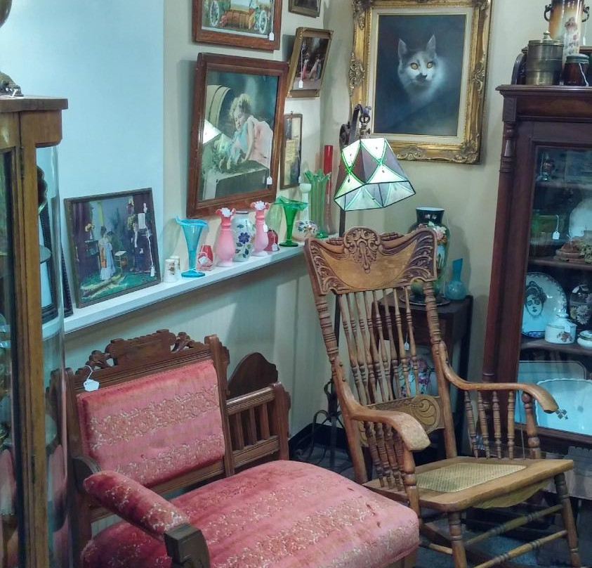 Paper Moon Antiques-恩波里亚必去景点