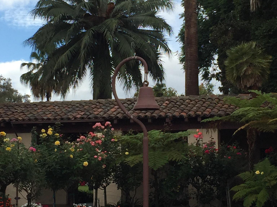 Mission Santa Clara de Asis-圣克拉拉必去景点