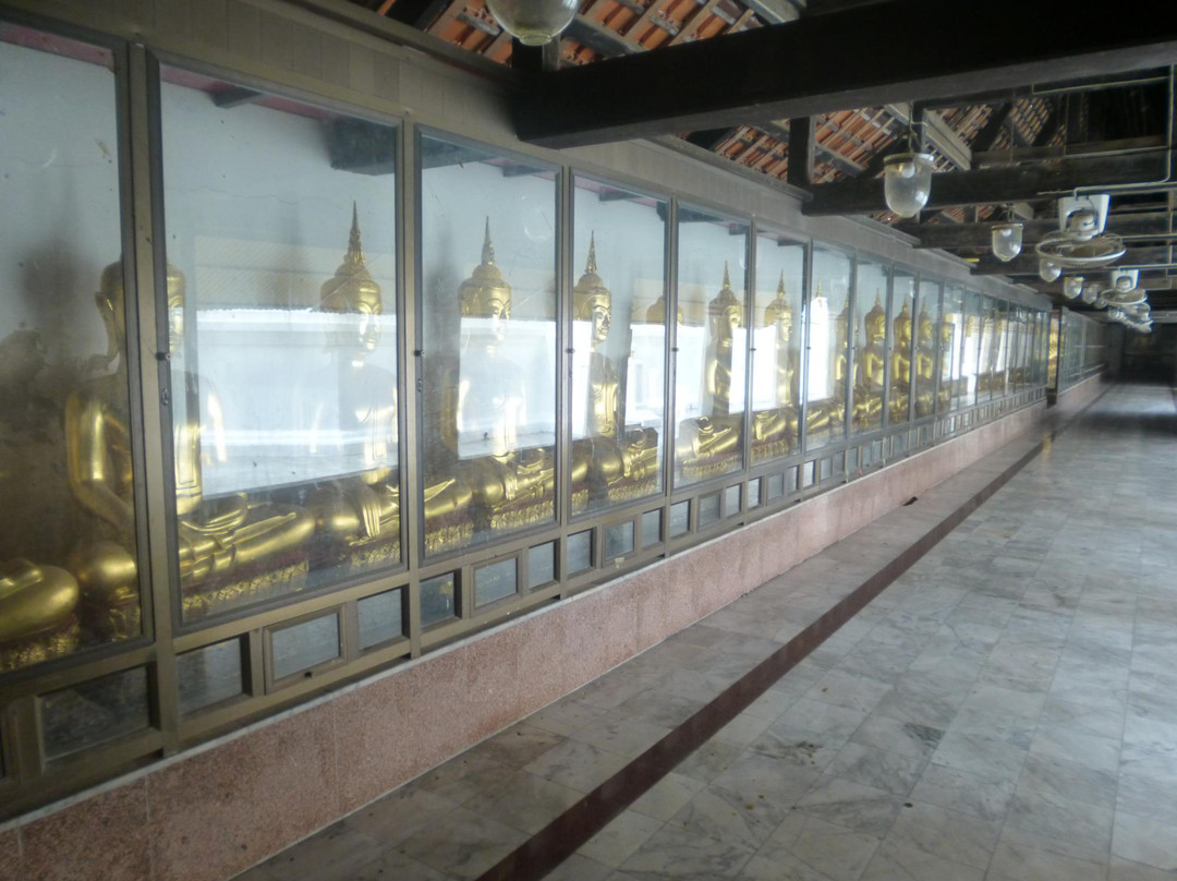 Wat Maha That Worawiharn景点图片