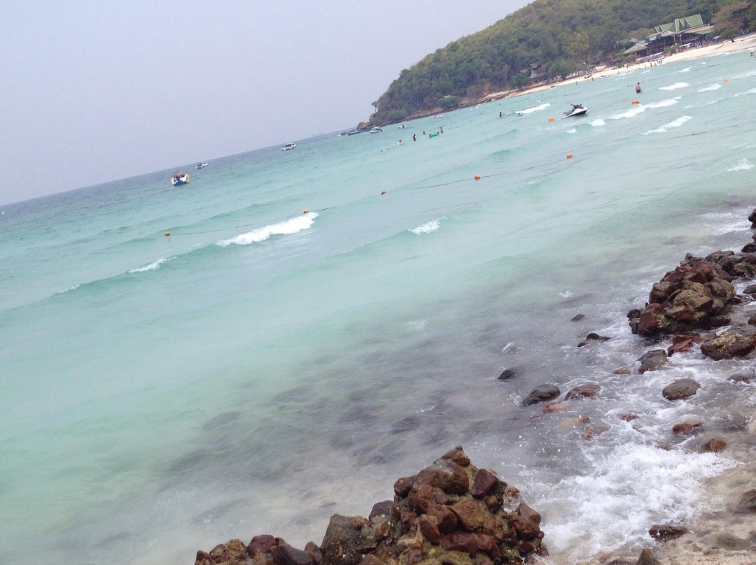 Baan Rim Nam Koh Larn