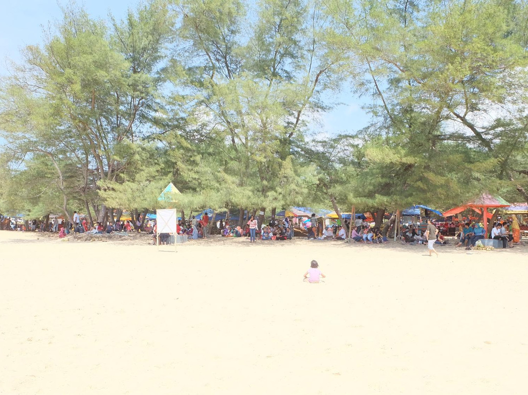 Lombang Beach-Madura Island必去景点