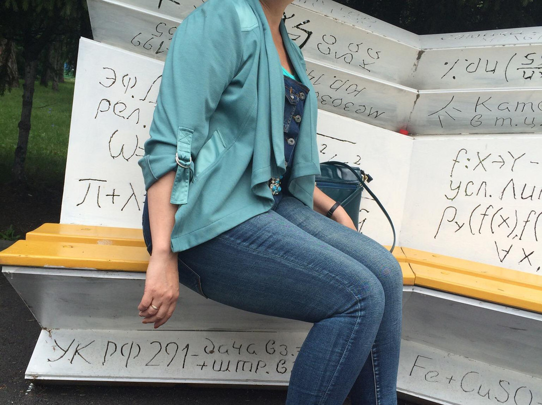 Crib Sheet Bench-新西伯利亚必去景点